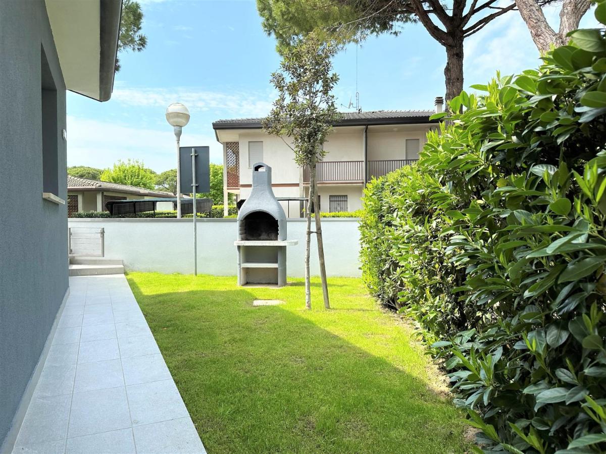 Villa Wanda Bibione Exterior photo